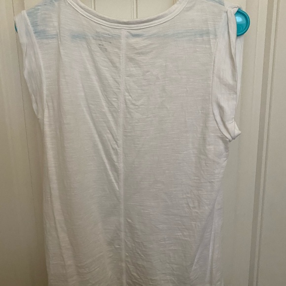 Top - Picture 2 of 2